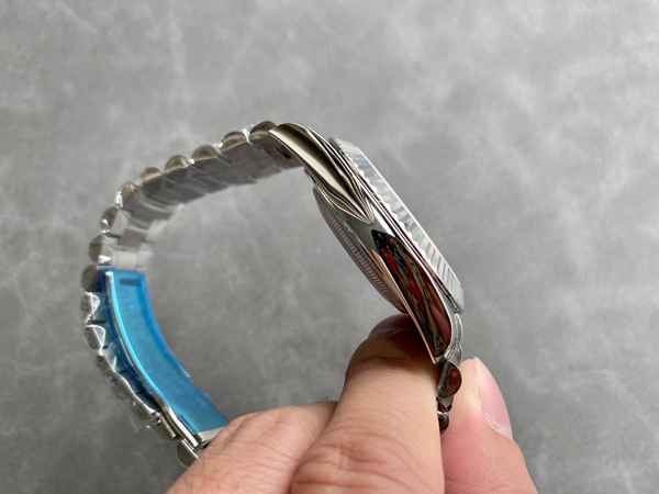 激安ロレックス内部構造